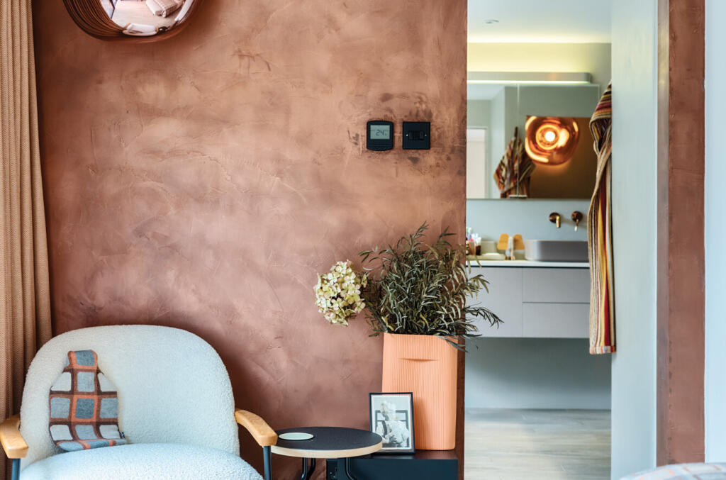 1335265-23-689255...