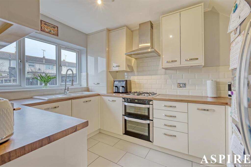 img_1719_11 copy.jpg