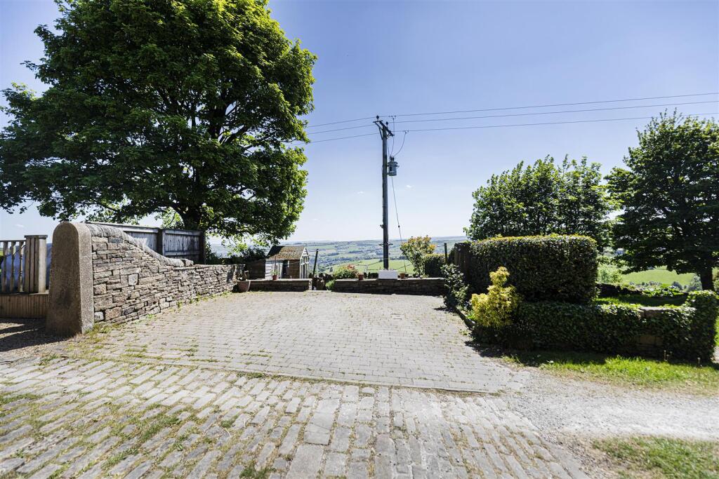 Bramleys Estate Agents - Cockley Cote - Slaithwait