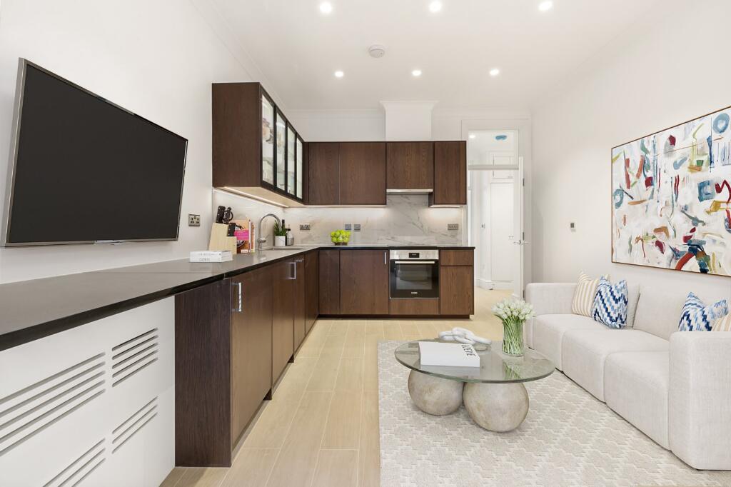 Kitchen/Reception