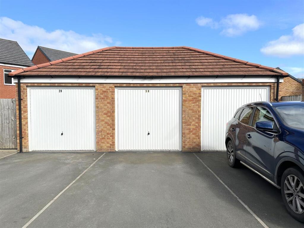 Single Garage
