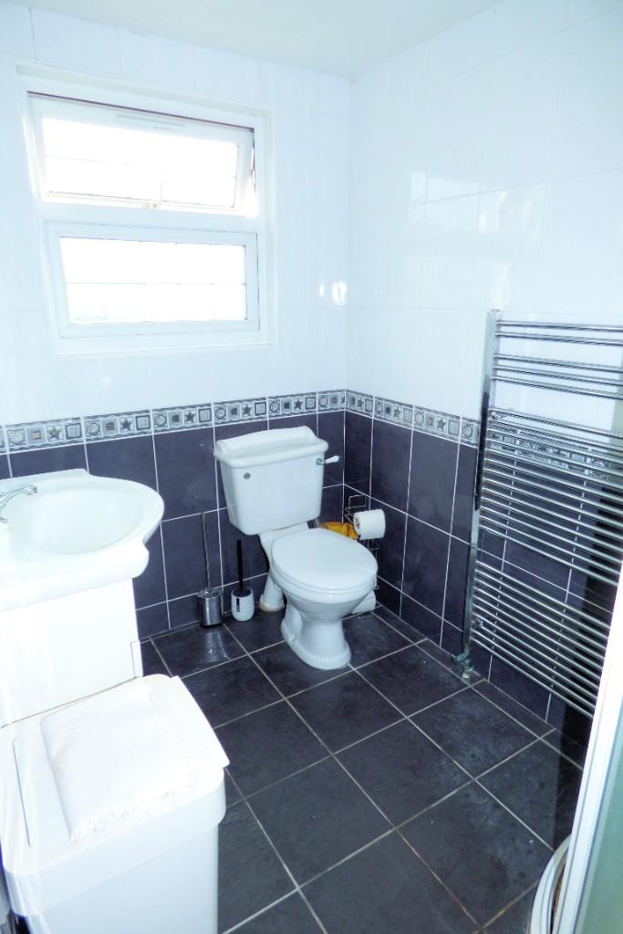 Ensuite Shower Room