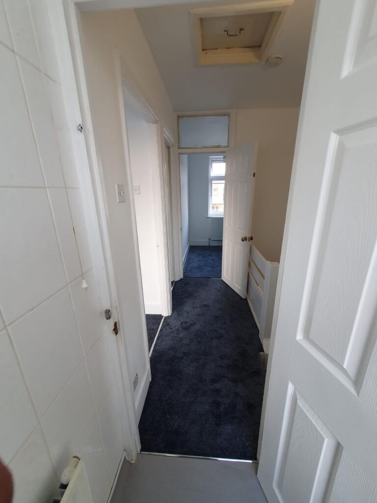 Gainsborough Road, Rainham, RM13 7DP