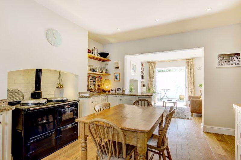 Kitchen/Breakfast Room