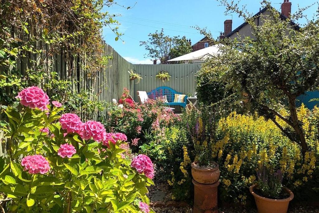 4 Cambridge Drive - 21.jpg