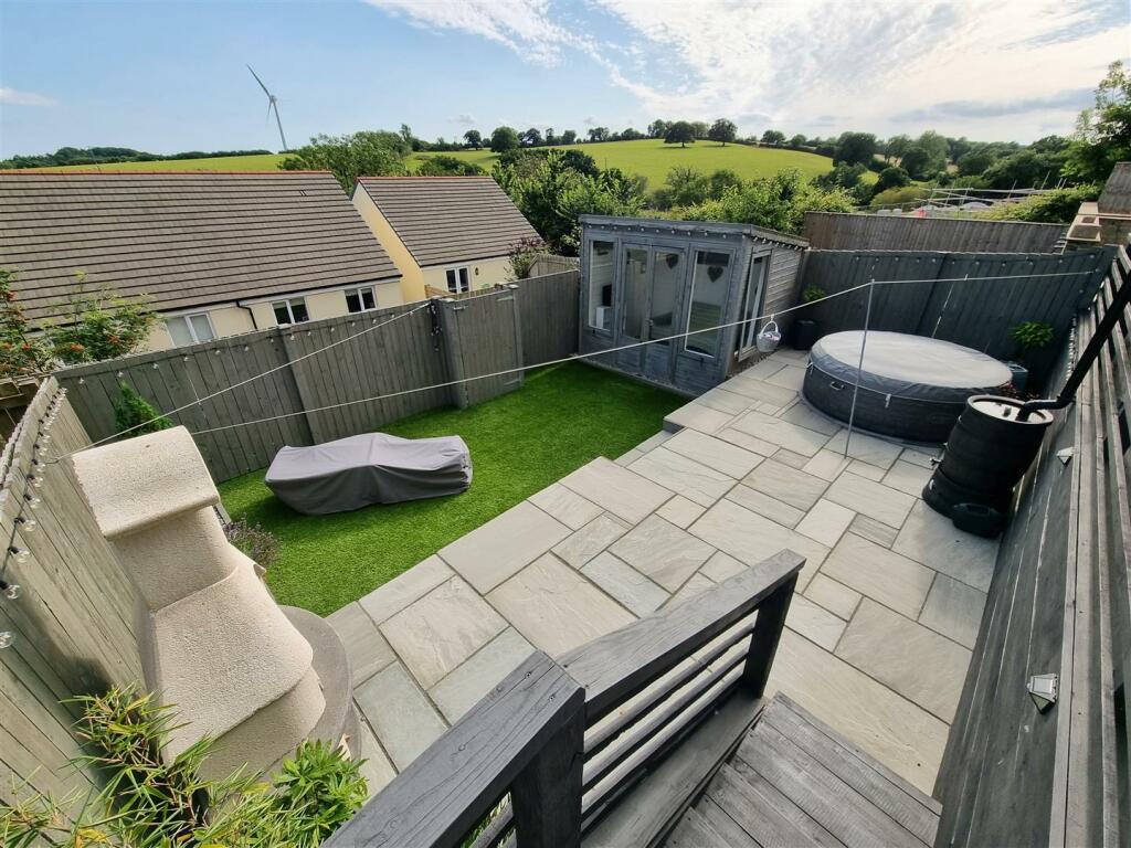 Terrace.jpg