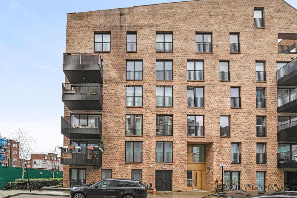 15-349682259-HMF-JJ-Clift House-61 (1)-medium.jpg