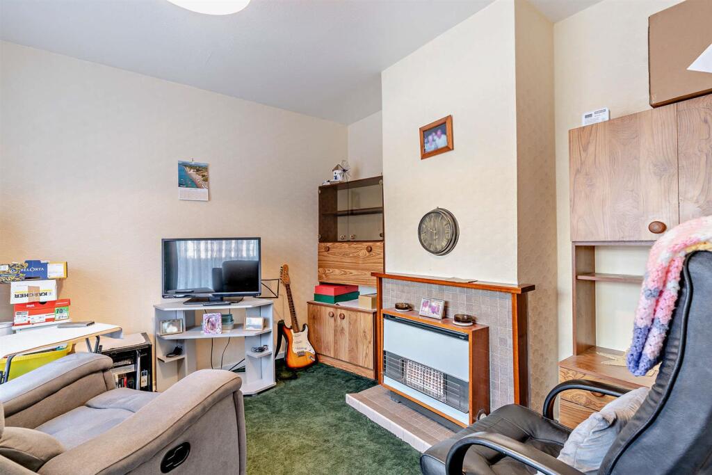 8656420-interior12-800.jpg