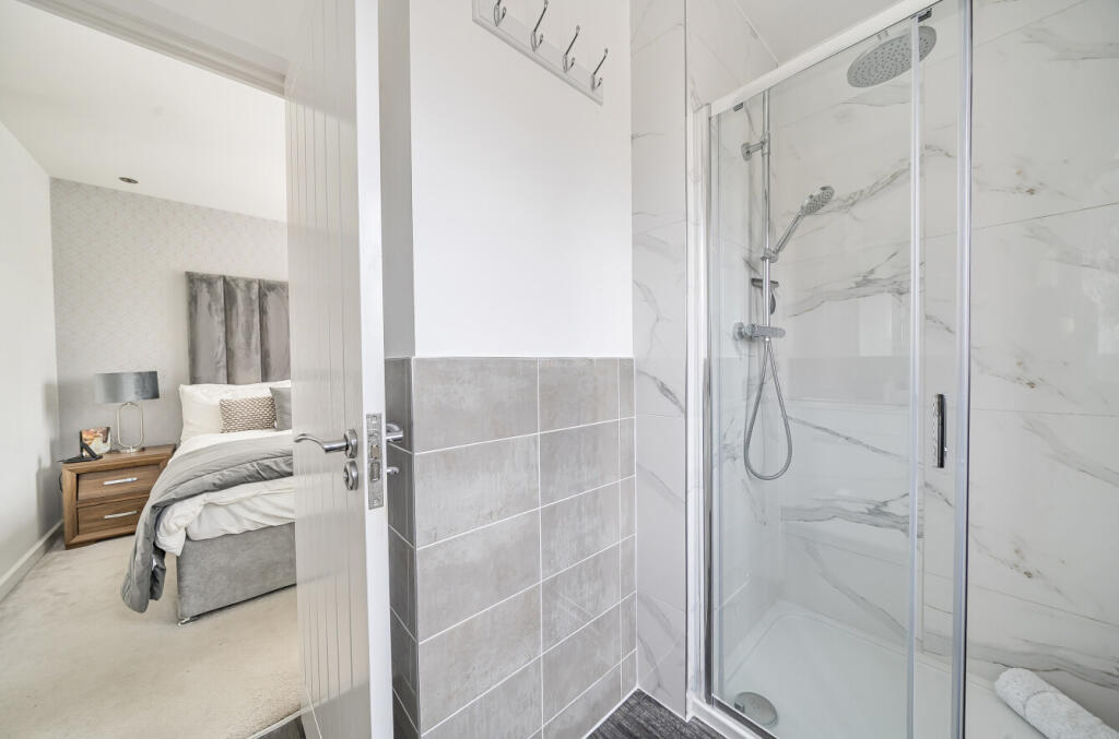 1348324-20-68b867...