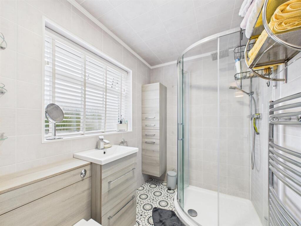 En-suite Shower room