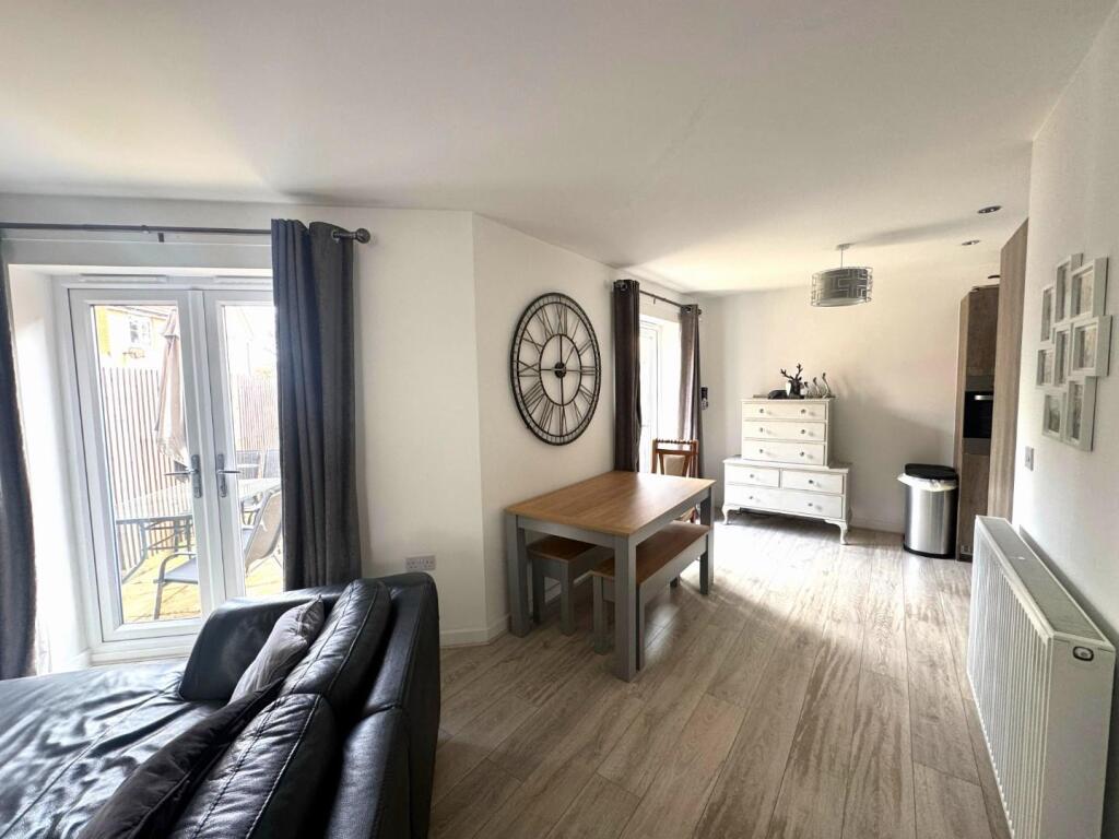 WhatsApp Image 2025-03-28 at 13.50.44_d5d4aab3.jpg