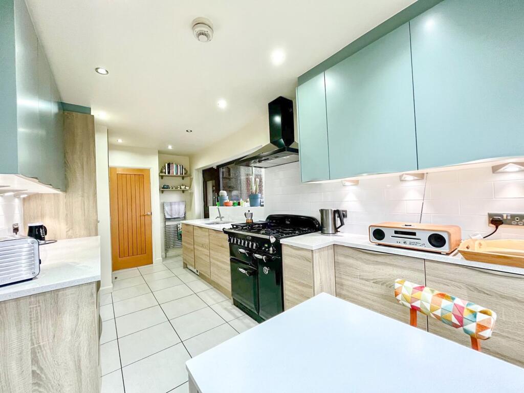 Kitchen / Diner