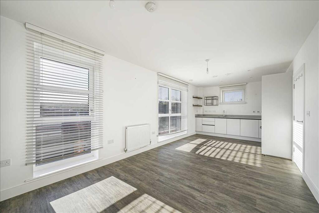 Kitchen/lounge