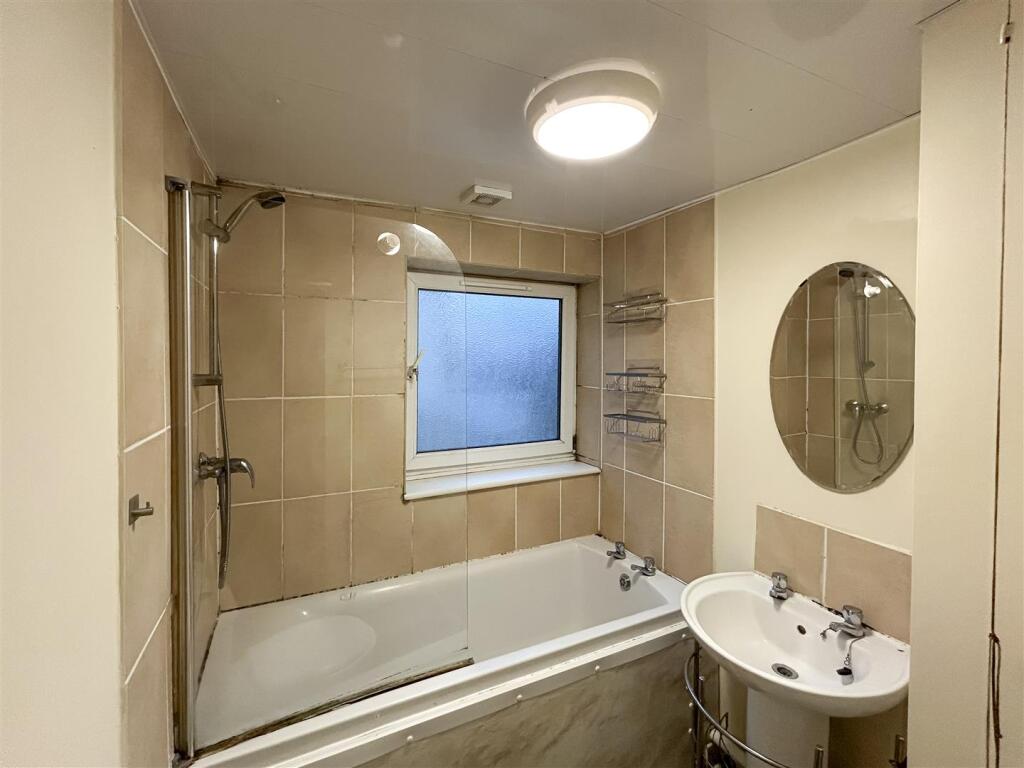 1765991163_19_210dbd44-7afd-458b-862b-095836bbe21c