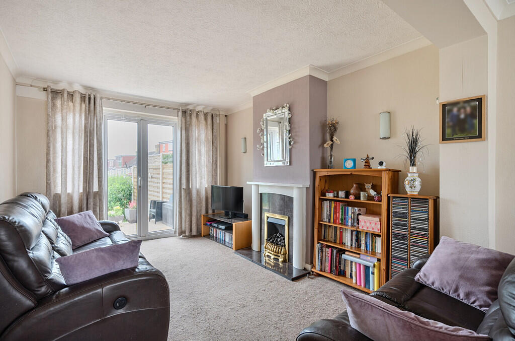 10-681a52045fb47-...