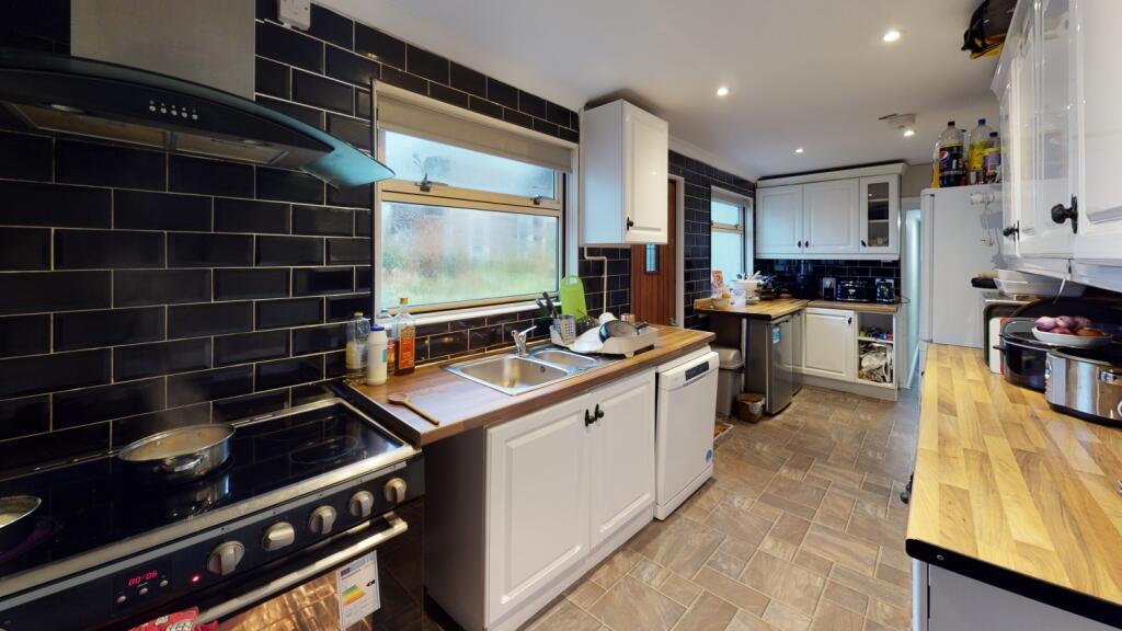 400-Fishponds-Road-Kitchen(2)