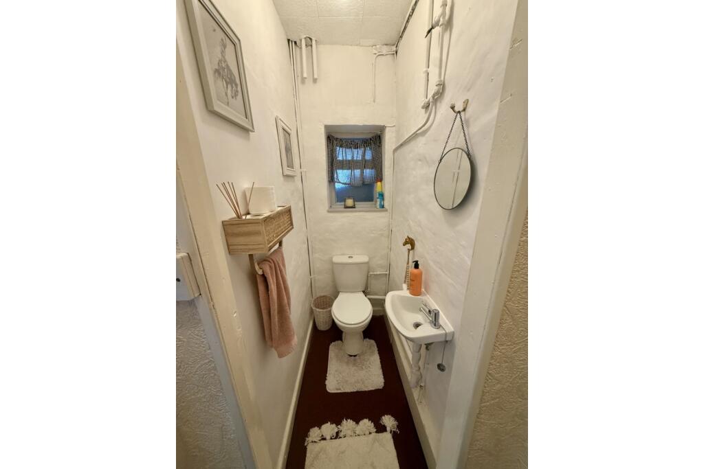 Downstairs Cloakroom