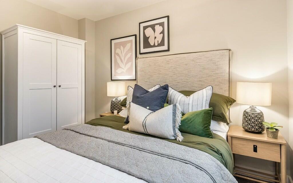 Similar Show Home
