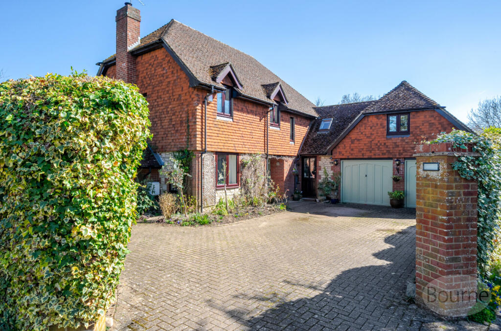 31cd886f-1bb1-478...