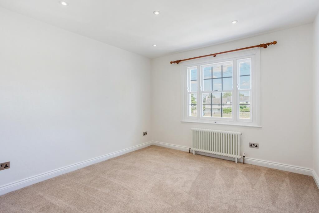 Bedroom4