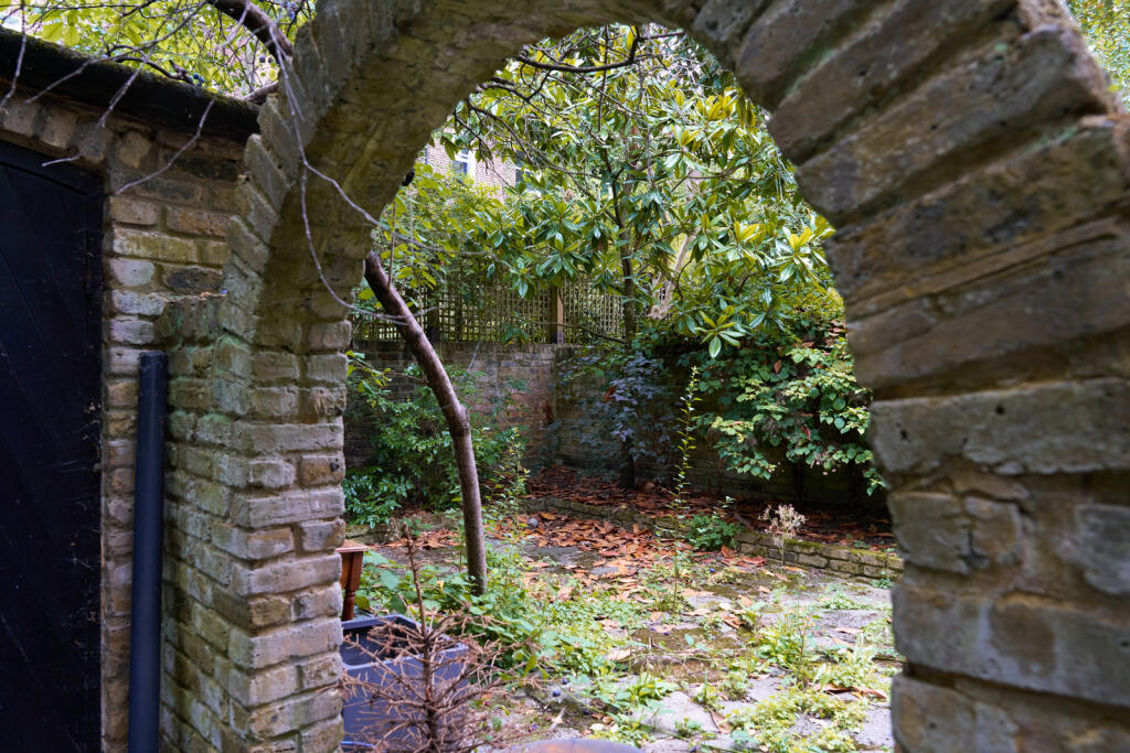 305605 - DSC02047.jpg