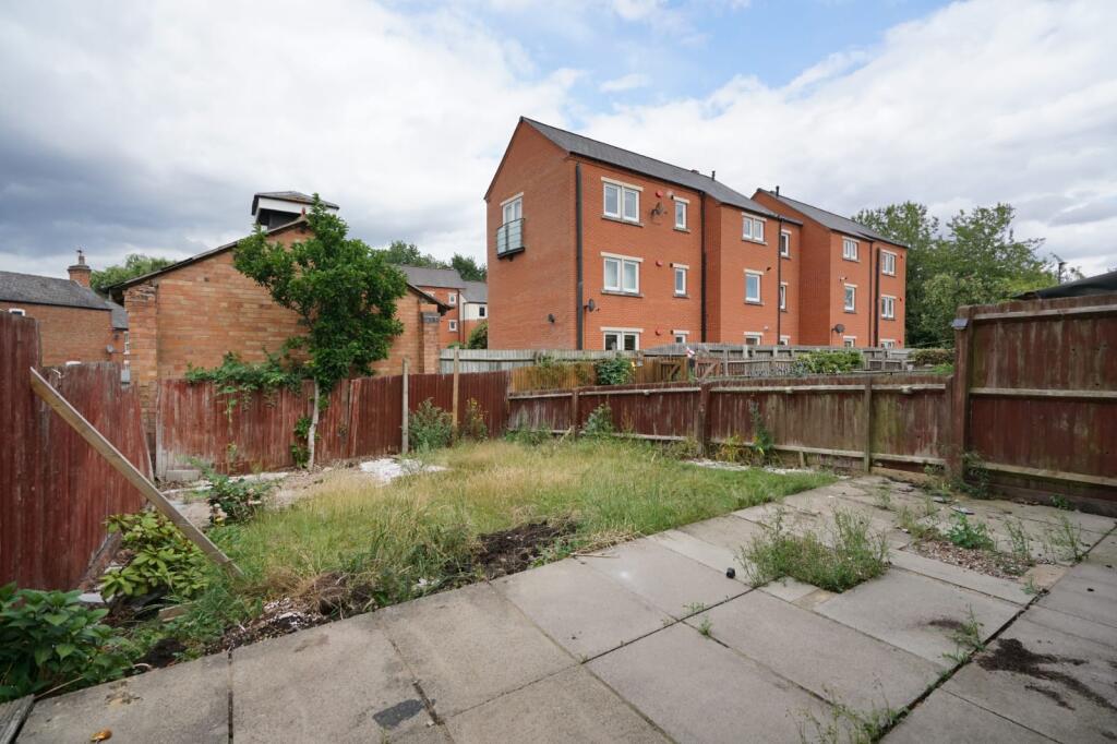 19 Cardean Close, Derby, DE1 3QG