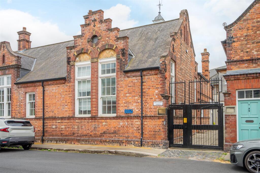 Bootham Green, York, YO30 7EJ