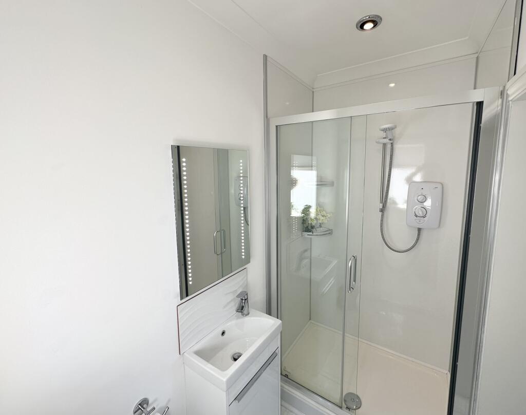 Ensuite 2