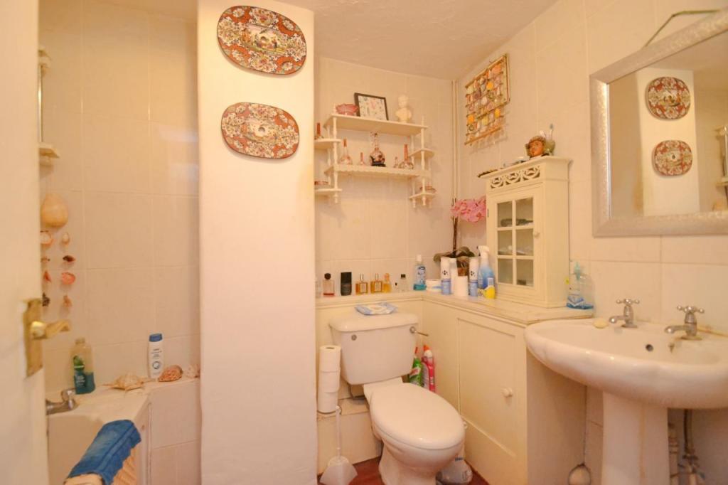 Bathrooom