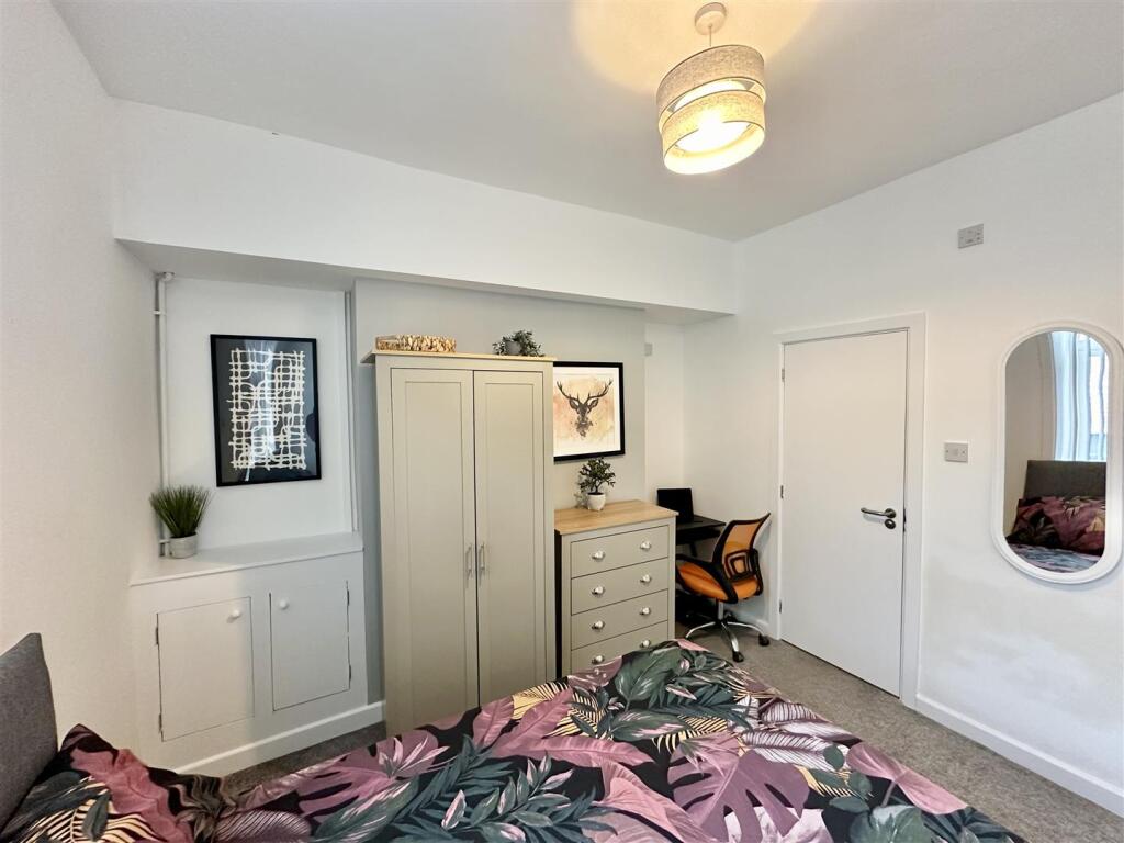 Room 1