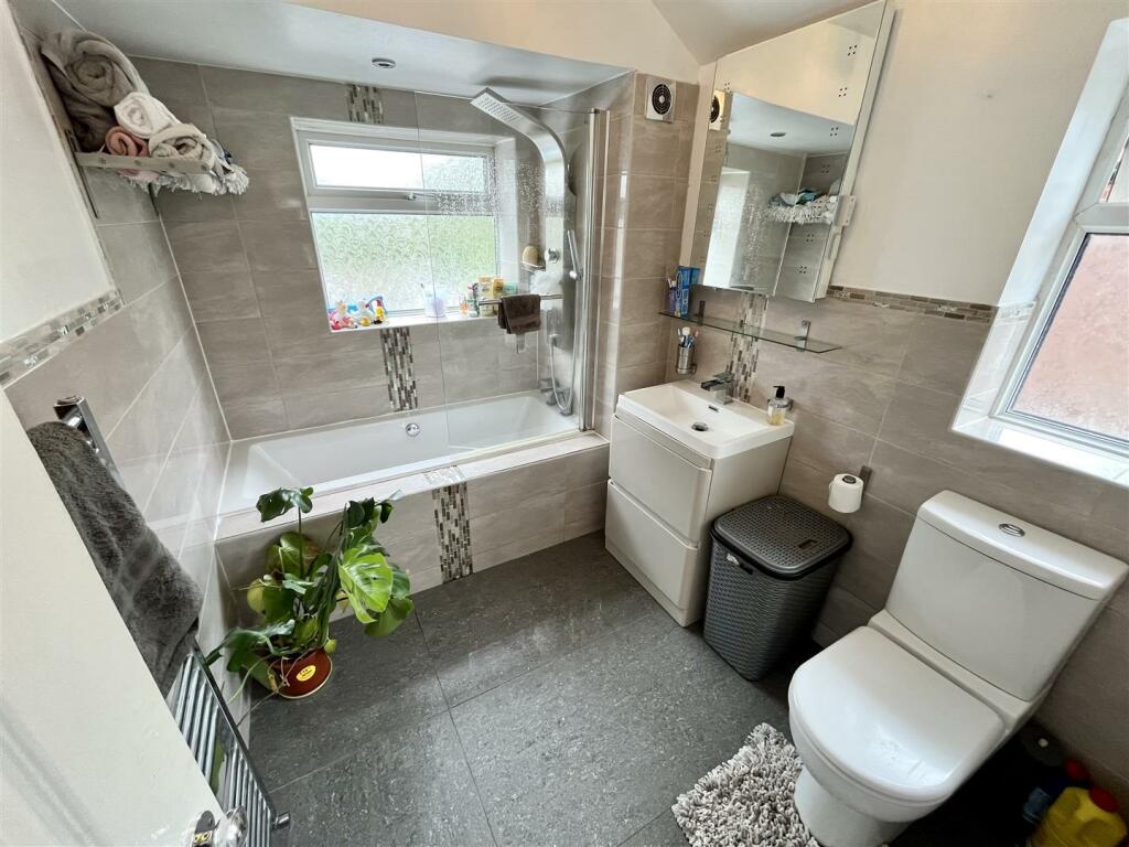 Family Bathroom