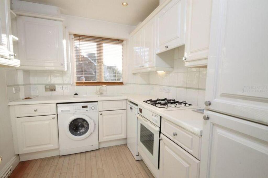 Fitted Kitchen