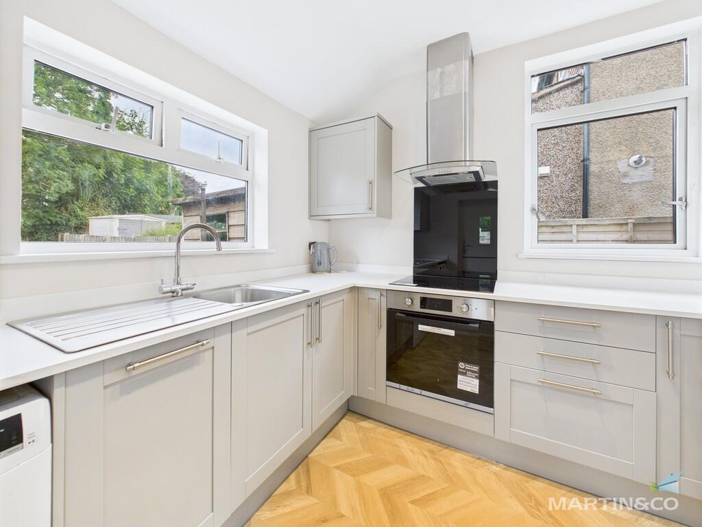 CAM03111G0-PR0358...