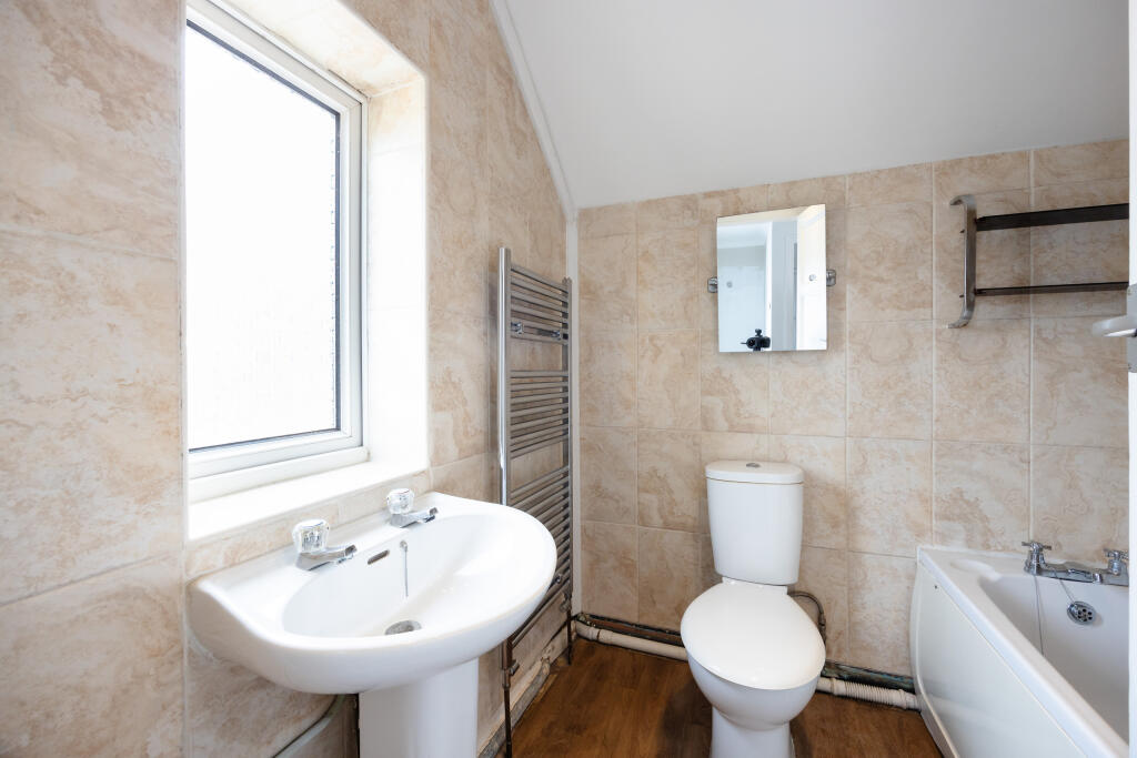 185 Prebendal Avenue HP21 8LE-10