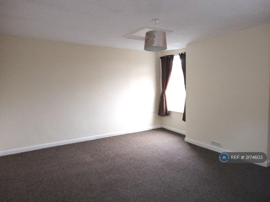 Main Bedroom 1