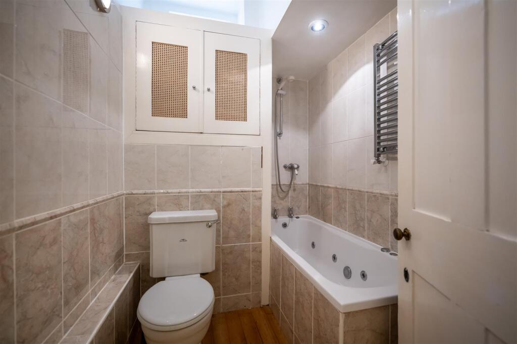 250315 - 4 The Crescent, Bedford - 42.jpg