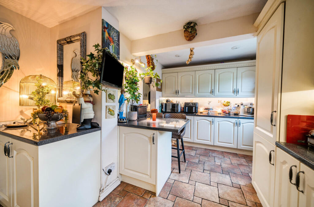 1342037-8-68ade90...