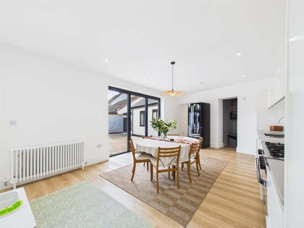 Open plan kitchen/Dining room/Reception room