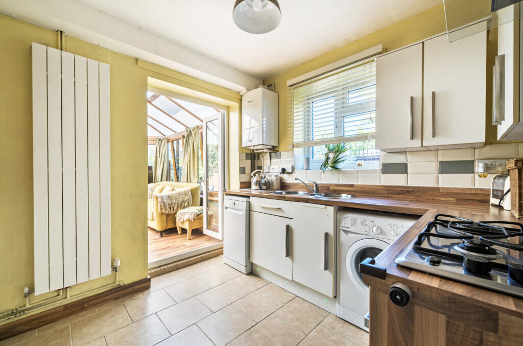 1287147-39-682481...