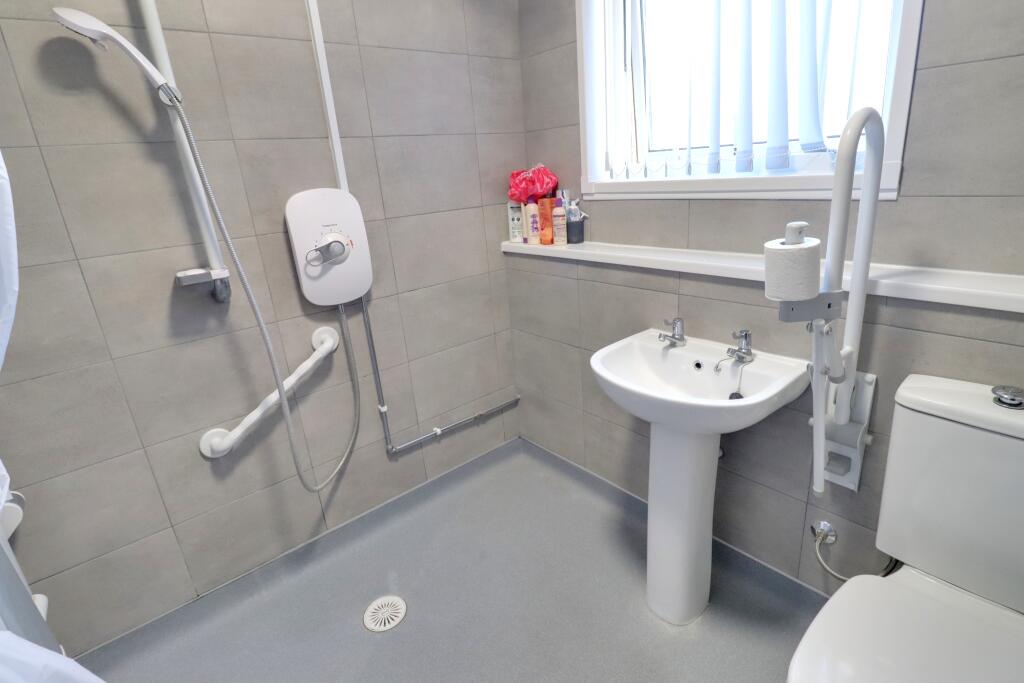 WET ROOM