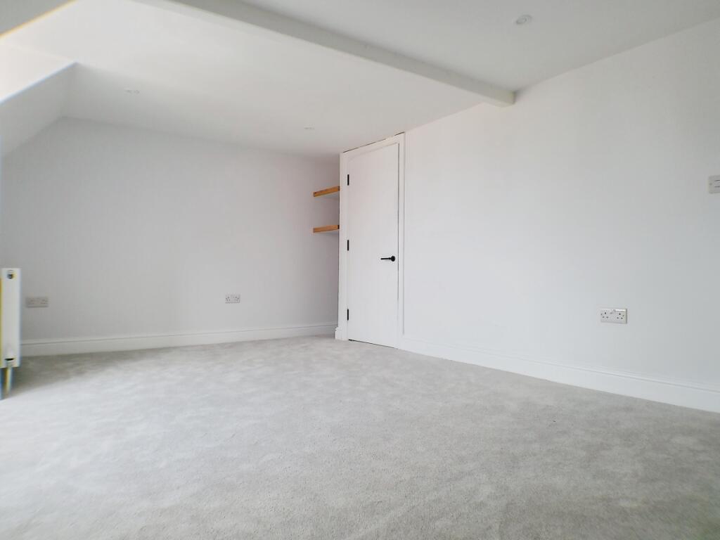 Bedroom4