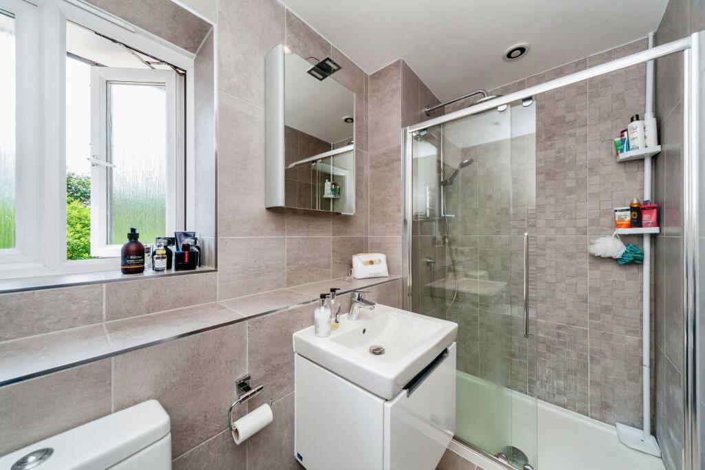 Master En-suite
