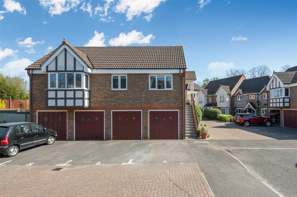 OSPREY CLOSE, 4-41.jpg