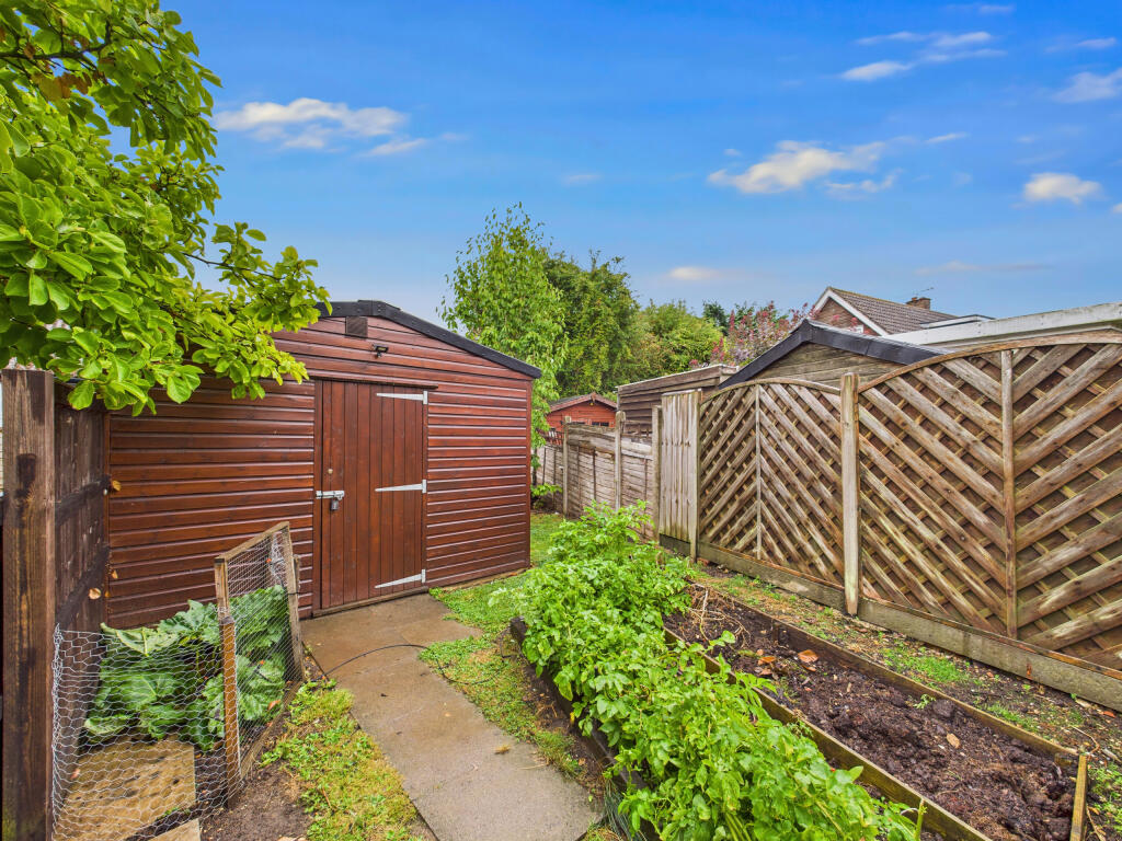 CAM01354G0-PR0587-STILL023