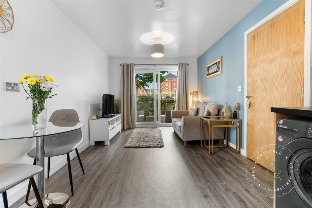 Pentland Close, Llanishen, Hern Crabtree (11).jpg