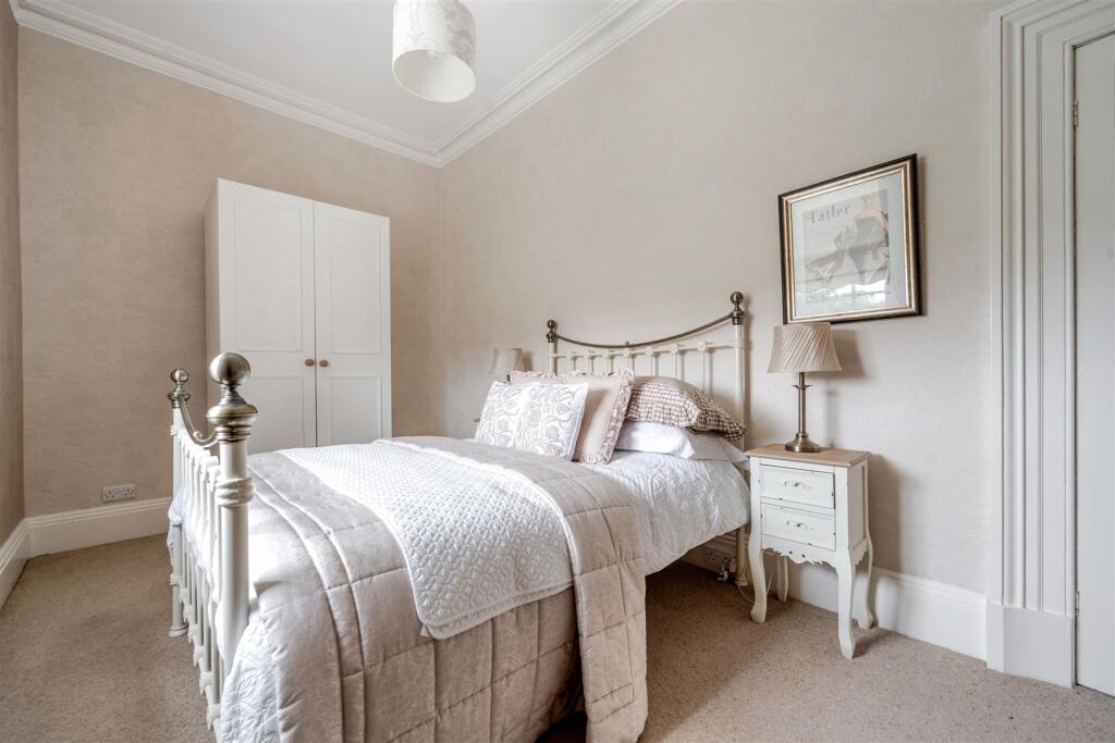 BEDROOM FIVE