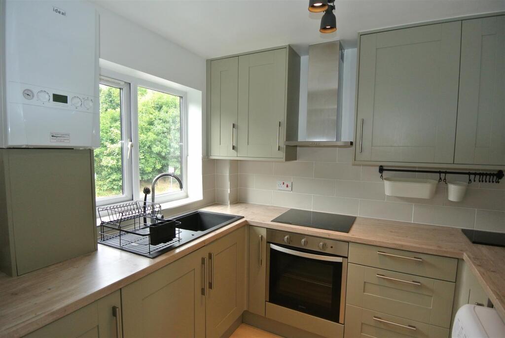 Kitchen 2 New.JPG