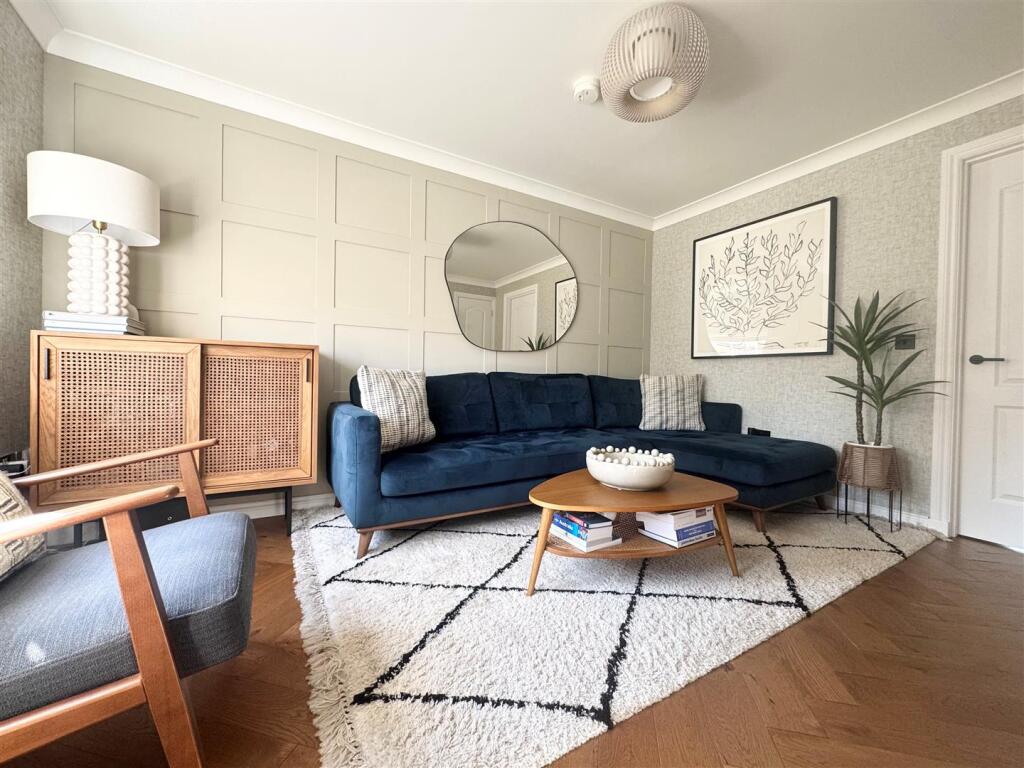 Bishop Loch Court, Gartcosh, Glasgow