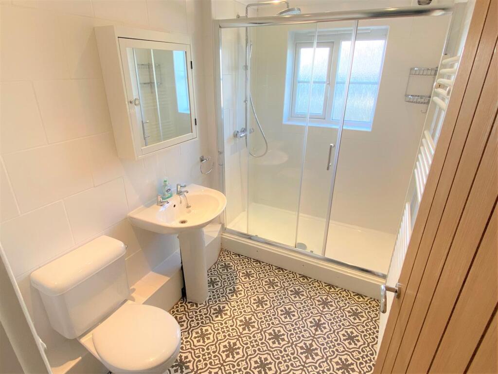 1 Alfred House Shower Room