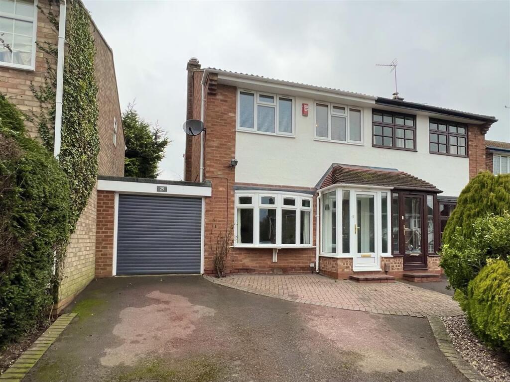 Willow Close Hagley 1.jpg